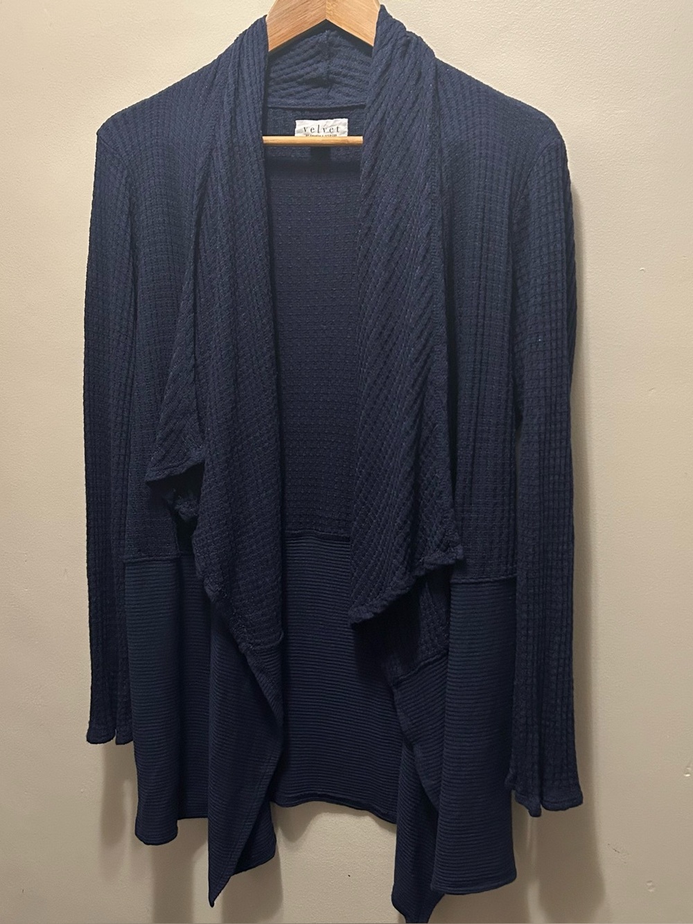 Velvet by Graham and Spencer Navy Open-Front Waffle Knit Cardigan - Large